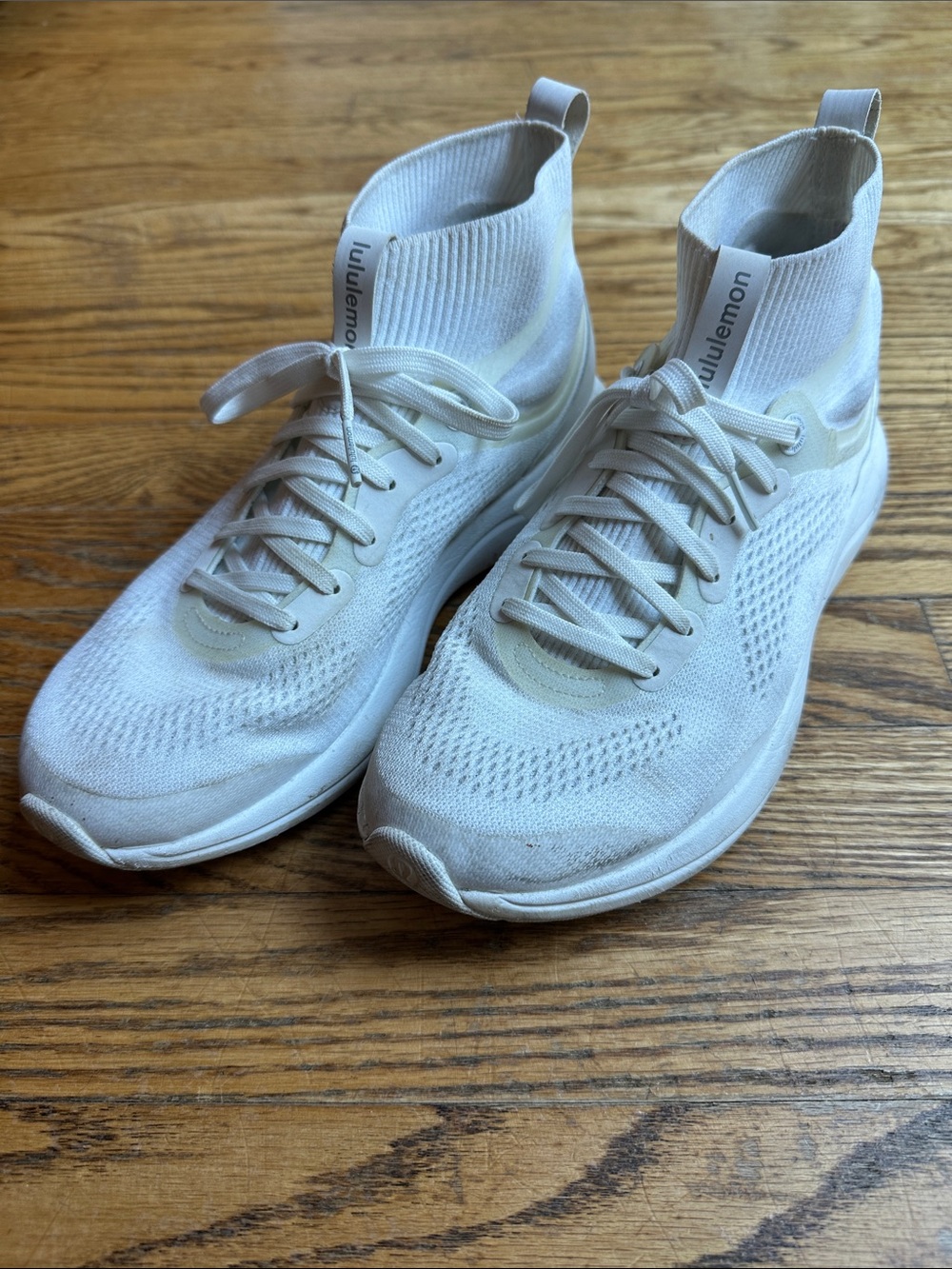 lululemon athletica women’s Knit High-Top Trainer - White/Cream